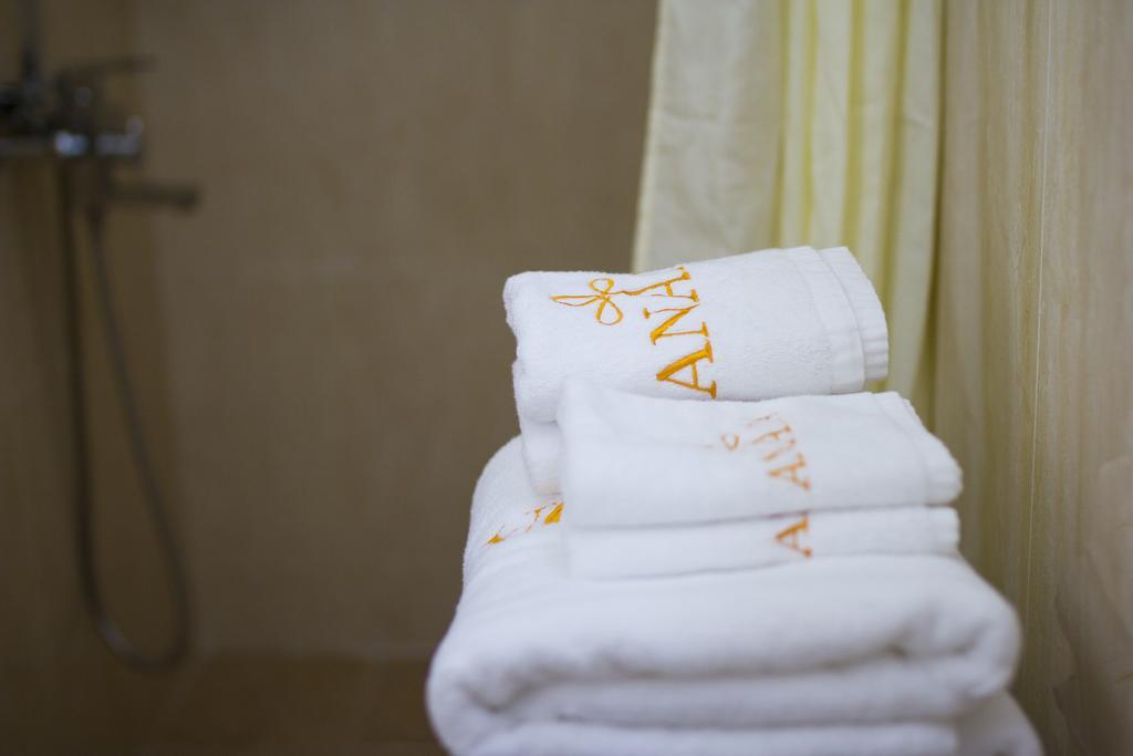 Anada Hotel Suites Dalat Exteriör bild